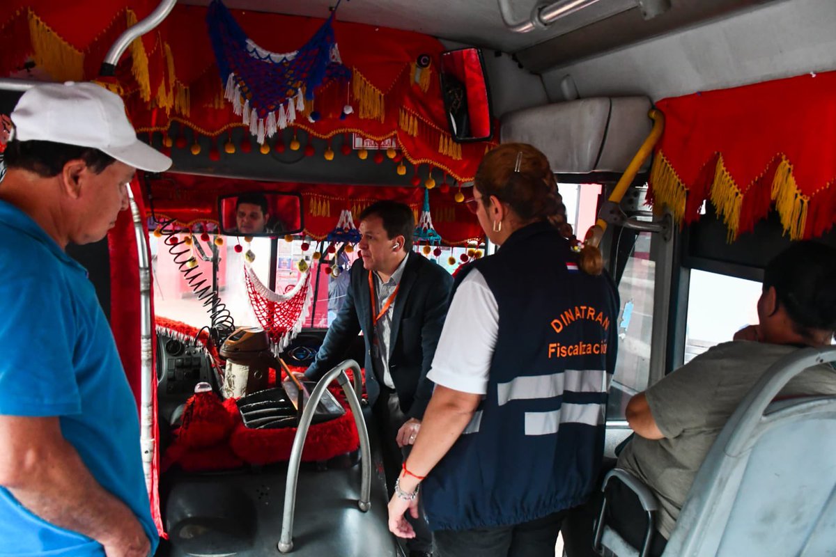 dinatranpy's tweet image. #OperativoCaacupé | Desde tempranas horas el Director Nacional, @LuisFernan_py verifica los trabajos desde la @AsuEstacion
Recordamos que hoy a las 12:00 horas inicia la liberación de horarios para todas las empresas de transporte de pasajeros de corta, media y larga distancia.