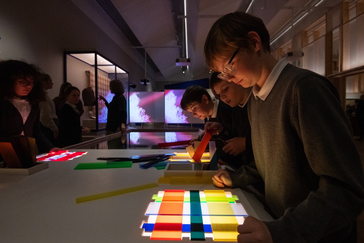 VADundee's tweet photo. We're delighted to share the news that every school in the city has visited the museum this year 🤩

From guided tours of our #VADTartan exhibition, attending workshops and more: https://t.co/WOIafJpA5E https://t.co/vGWUE73lA3