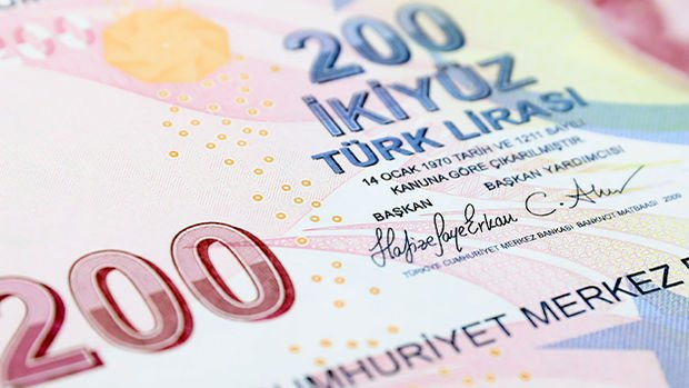 🧰 Yeni tertip 200'lük banknot değil, 500'lük ve 1.000'lik banknot basılmalıydı. İnsanlar çuvalla para taşıyor.