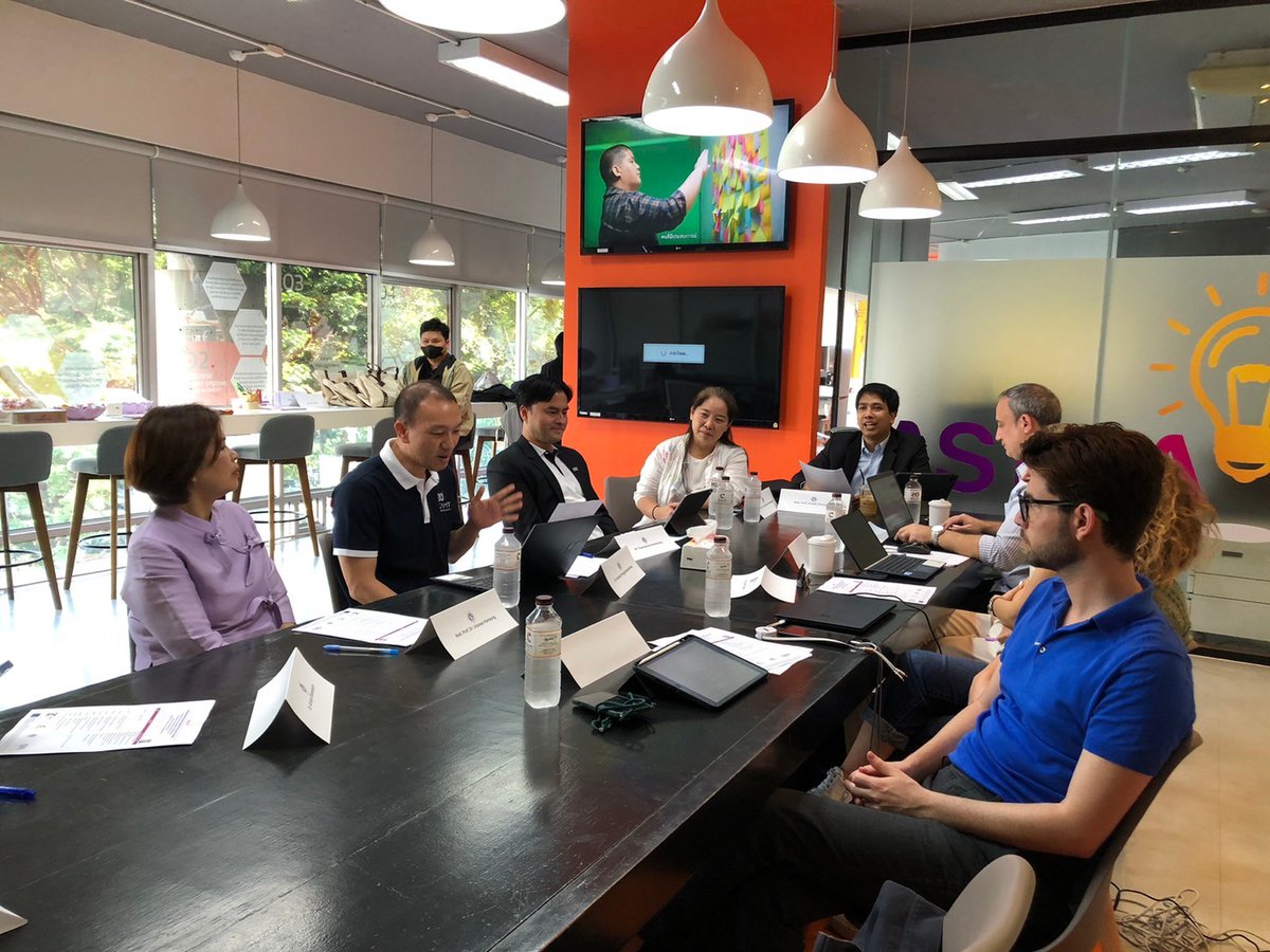 ASTRA_Project_'s tweet photo. ✈️The first #monitoring visit of the #ASTRAproject at Chiang Mai University in #Thailand was completed with success (20-22/11/23). European #partners traveled to Thailand and visited the R&amp;D Innovation and Consulting Hub, where they were amazed by its #operation and #progress❗️ https://t.co/AToCKkN9lU