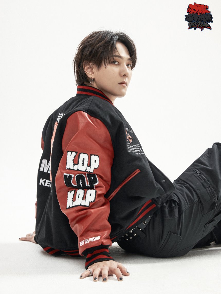 You’ve worked hard today, Donghyuk 😘😘

#DKxSELFIcollab on #DangdutKpop29ther 
#DONGHYUK <a href="/D_dong_ii/">김동혁</a>
#SelfiYamma <a href="/SelfiYammaLIDA/">Selfi Yamma LIDA</a>