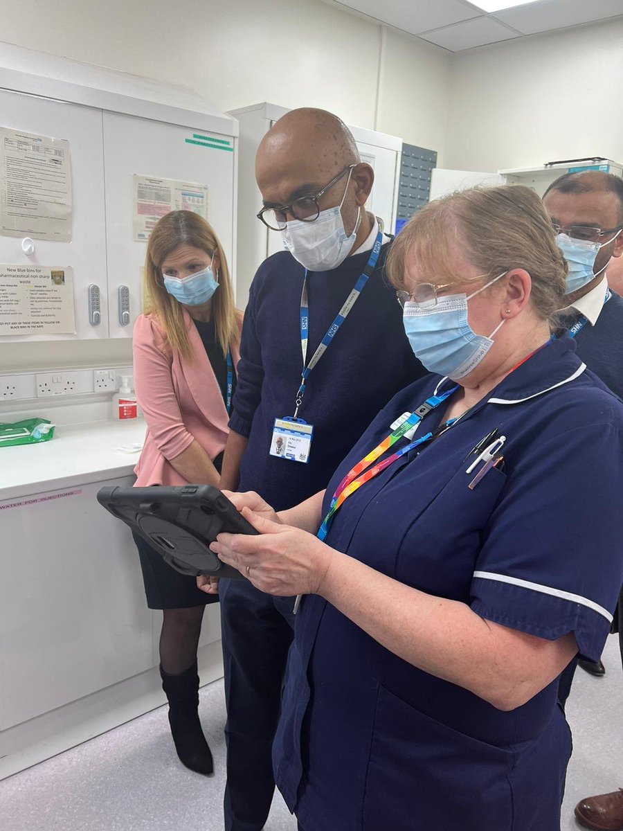 Leicester's Hospitals (@leic_hospital) on Twitter photo Ward sister, Natalie Nelson, from <a href="/Leic_hospital/">Leicester's Hospitals</a> describes to @Vin_Diwakar, <a href="/NHSEngland/">NHS England</a>'s National Director of Transformation, the wardβs experience of being the pilot for a series of <a href="/eHospitalUHL/">eHospitalUHL</a> projects including innovative work around barcoded unit dose medications. Ward sister, Natalie Nelson, from <a href="/Leic_hospital/">Leicester's Hospitals</a> describes to @Vin_Diwakar, <a href="/NHSEngland/">NHS England</a>'s National Director of Transformation, the wardβs experience of being the pilot for a series of <a href="/eHospitalUHL/">eHospitalUHL</a> projects including innovative work around barcoded unit dose medications.