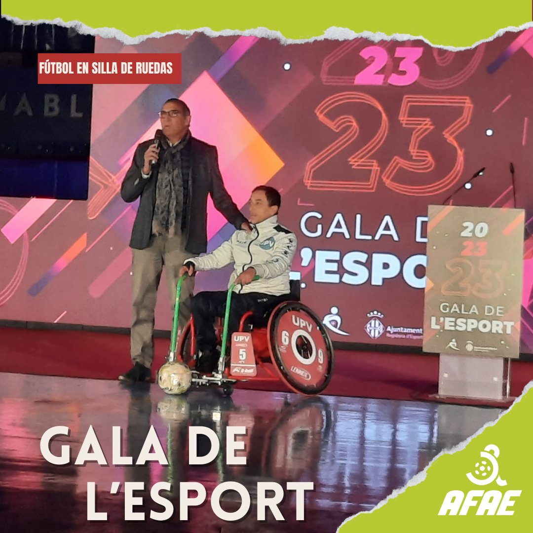 futbolensilla's tweet photo. En la Gala de L´Esport de Alzira, el equipo de A-Ball UPV LENNOX estuvo representado por @Iribarrencesar y por el jugador Edwin Mayorga.
Una gala que premió a grandes deportistas y que nos ofreció un espacio donde presentar nuestra disciplina deportiva.
#aball #futbolensilla https://t.co/4m6OsStP51
