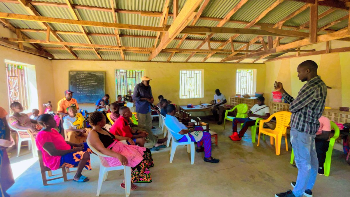 As we are ending the year….one of our end of year projects is providing access to safe and clean drinking water to deprived rural communities and communities in the Songo village western Area Rural District of Freetown town with funds from EDIM ORGANIZATION.
<a href="/RuralWaterNet/">RWSN</a>