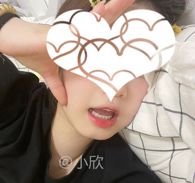 啊~ 有沒有人要來領我這個小可愛吖~  #大二學生小欣 https://t.co/wIrqZC07fB