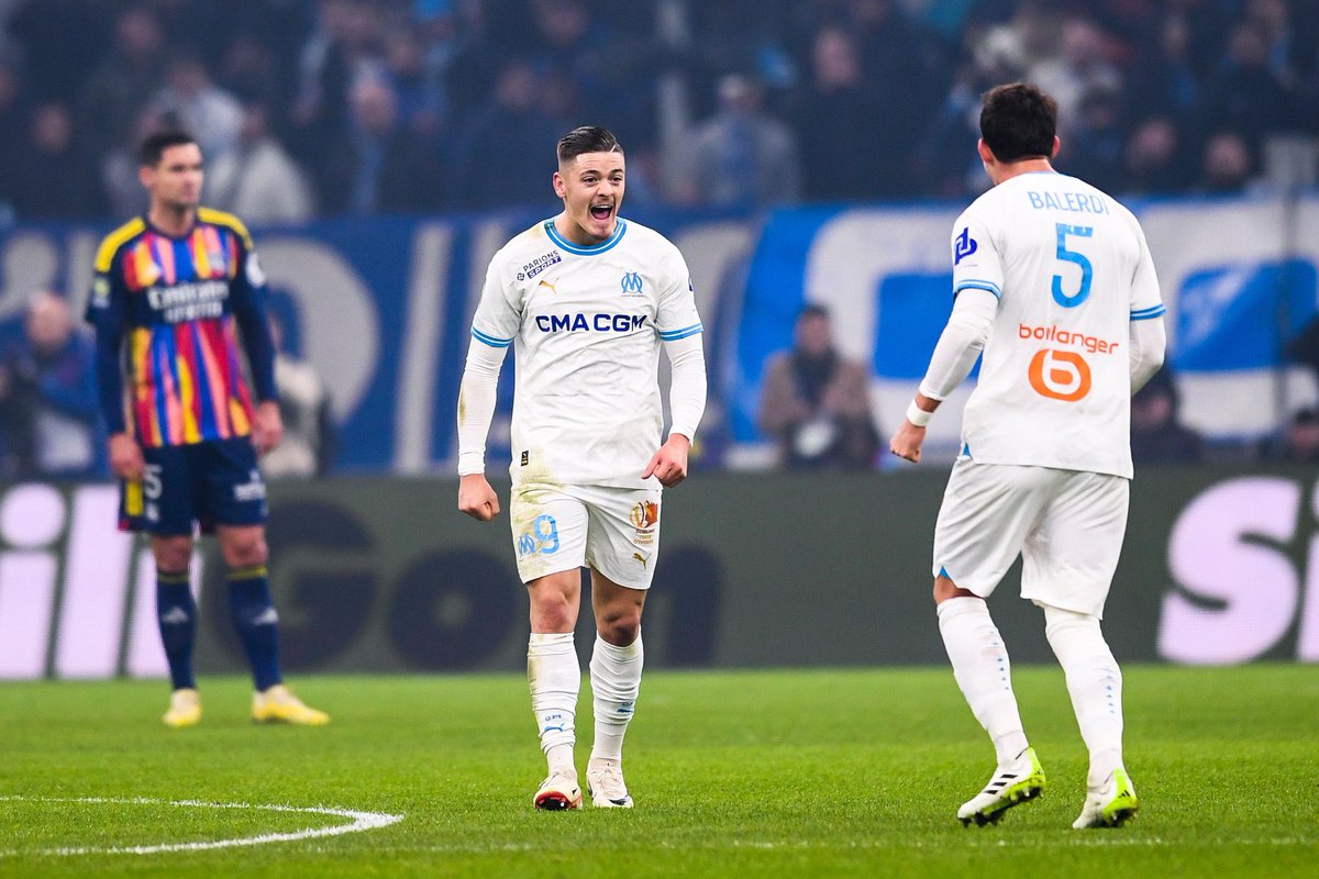 🗣️ #Vitinha 🇵🇹 : « Match important où nous avons réussi à donner une réponse très positive, heureux de contribuer avec + 1️⃣ But ⚽️ et 1️⃣ passe décisive 👟⚽️ J’apprécie tout le soutien de nos fans 💪🏻🙏🏻 Allez l’OM » (Instagram) #TeamOM #OMOL