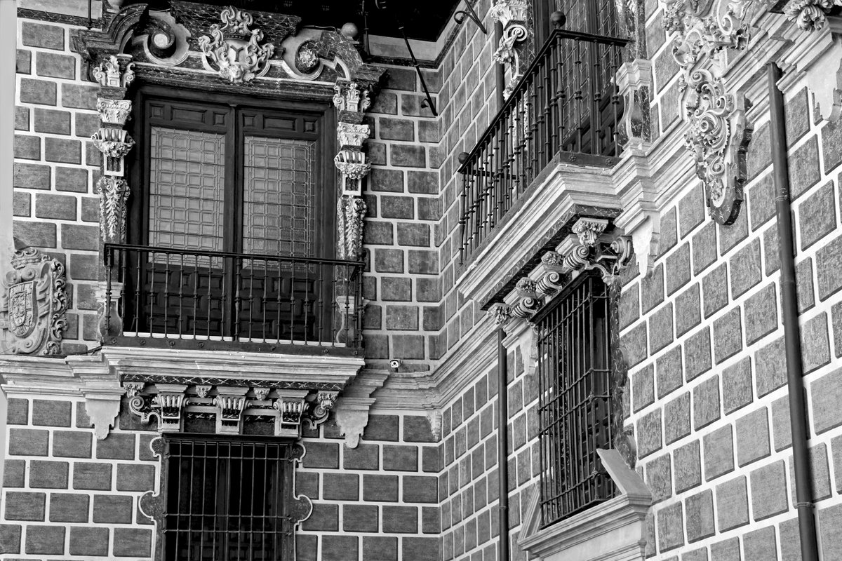 La Madraza.CCCUGR tweet media