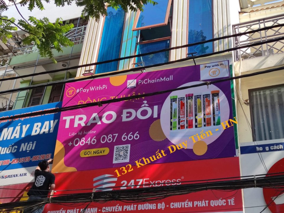 Crypotcoinpi's tweet photo. Responding to the call for the paywithpi community, the store below made a new sign. If anyone lives nearby, please come and chat. 132 Khuat Duy Tien - Hanoi. For each person who comes to check in and take photos tomorrow, the store will have a small gift sent by the product. Quantities are limited, please come early

Pi coreteam organizes a large Marketing campaign that no other project has been able to do? Well, more than a dozen big guys have done it.
There is no electronic currency that can do what Pi does, with practical applications in everyday life, from workers, employees, directors, presidents, general managers, grandparents, parents... all of them. Pi can be used to exchange goods,
The question now is not "Can Pi change anything or what can Pi do?" the correct question would be "how much Pi do I have, and how much Pi do I want to have, what will I do to achieve that Pi?" #PiNetwork #PiCoreTeam #PiCoin #PiFest