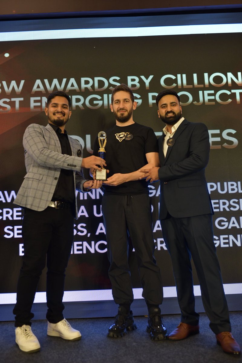 galaxy_sidus's tweet image. More pictures of our legendary Game Producer @Turvold at the Indian Blockchain Week 2023 #IBW2023 

For those who missed: 

Sidus Heroes won an award as “The Best Emerging Project in 2023” 

Have a great day Sidus Army ⭐️