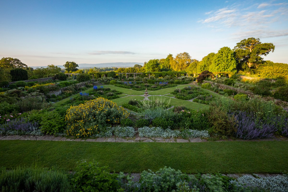 HestercombeGdns's tweet photo. This Christmas, why not give the Gift of Membership to friends and family so they can enjoy unlimited access to Hestercombe Gardens, House and Gallery for a year?
Give us a call or email membership@hestercombe.com to find out more today!
#christmasgifts #membership #hestercombe https://t.co/6UZcQR6NeW