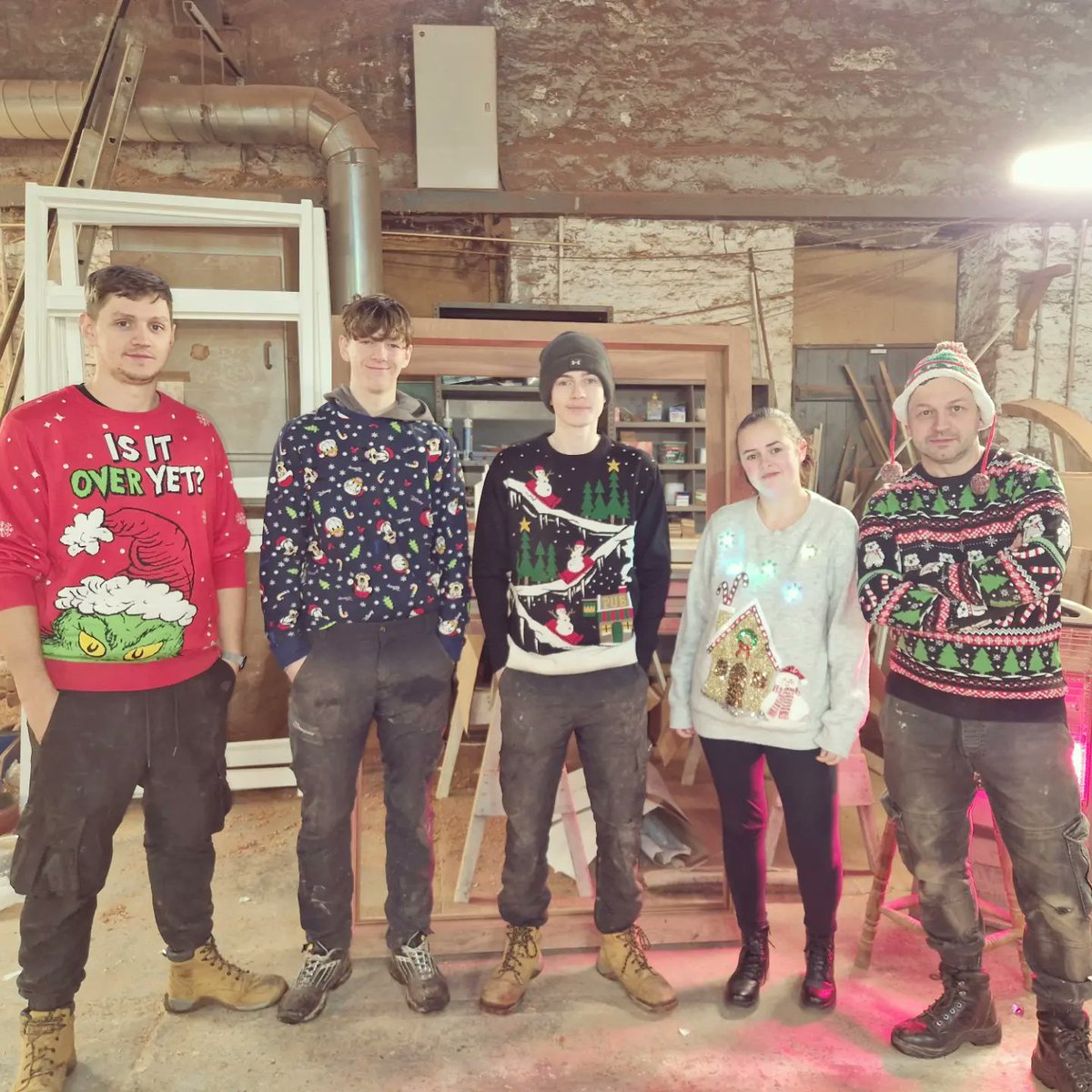 Direct Joinery Specalists Ltd tweet media