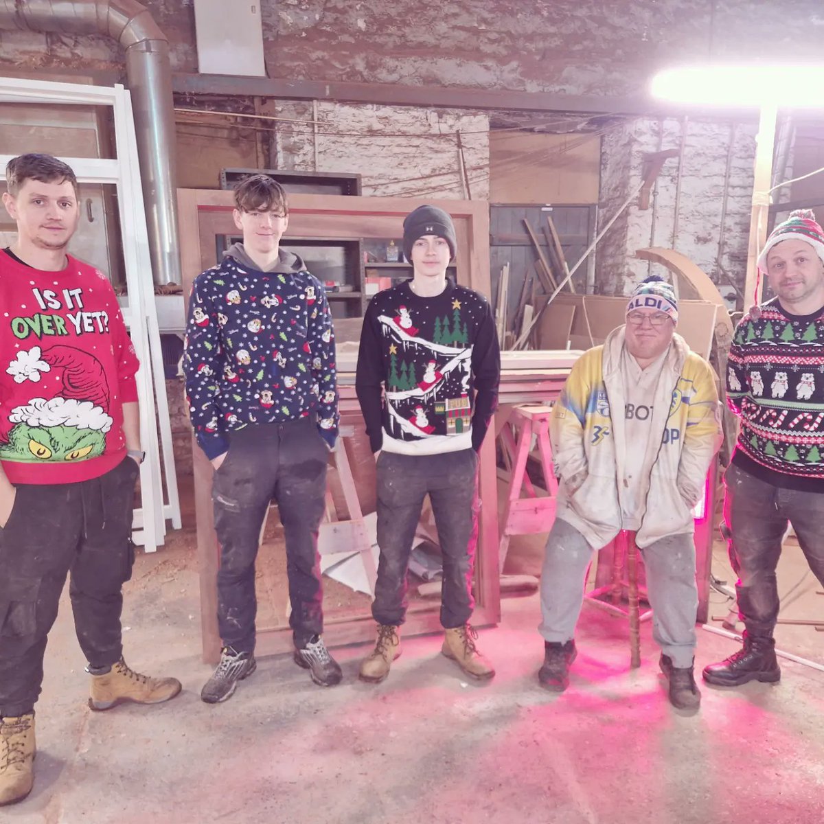 It's save the childrens Christmas jumper day! 
#christmasjumperday 

Us here at DJS Have got involved, take a look at our lovely Christmas jumpers!

If you can, please donate to save the children:

savethechildren.org.uk/donate

#christmas2023🎄🎅🎁
#christmasjumpers
#savethechildren