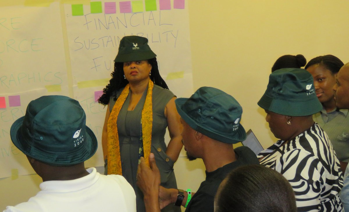 SANParks's tweet photo. SANParks Board members, the CEO and youth immersed in Vision2040 debates — where engagements meet dynamic discussions, hard thinking and colliding with fun. #SANParksVision2040 #YouthEngagement #SANParksLeadership, #IFR, #Curiositas https://t.co/XSRTSv44sl