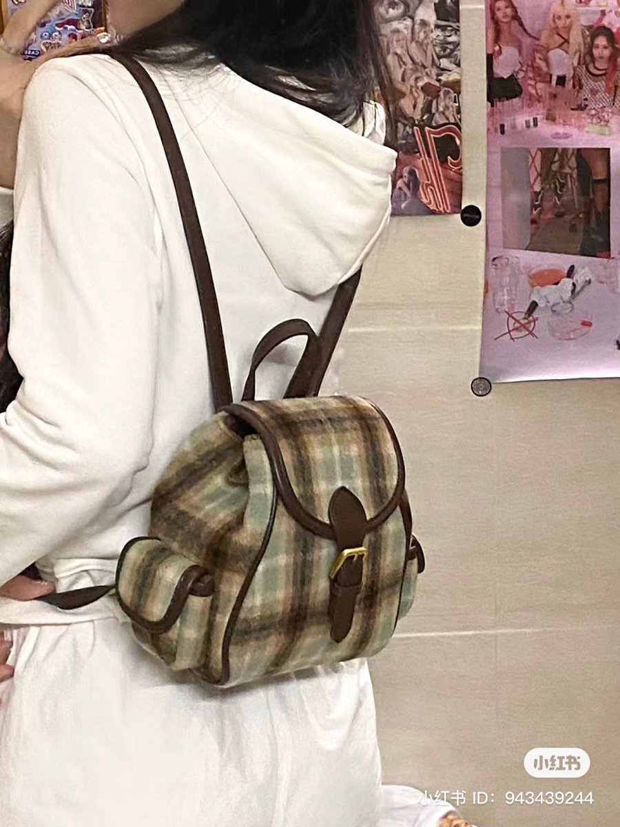 lebihcerah's tweet photo. retro backpack

— a thread https://t.co/fKMVNyHd7K