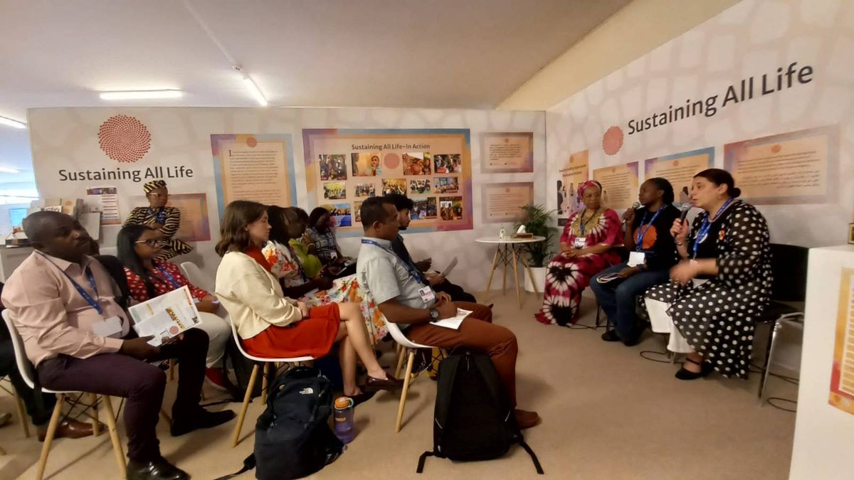 SustainAllLife's tweet photo. Breaking barriers at COP28! 🌐
Powerful moments captured during the 'Eliminating the Effects of Racism on our Activism' Workshop. Diverse voices, united for change.
Let's dismantle racism and build a just, inclusive future. ✊🏽✊🏿✊🏻
#SustainingAllLife #UnitedtoEndRacism #COP28UAE https://t.co/RrD4xJ9xhv