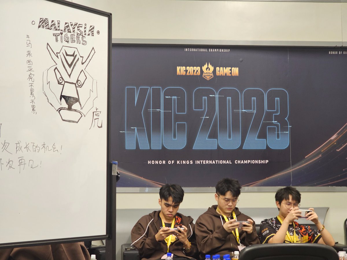 NovaEsportsTeam's tweet photo. MAS Tigers Motto: Teammates that practice together become stronger together!
#KIC #KIC2023 #KIC2023tournament #MASTigers #Hok #Honorofkings https://t.co/teCFPPOWnI