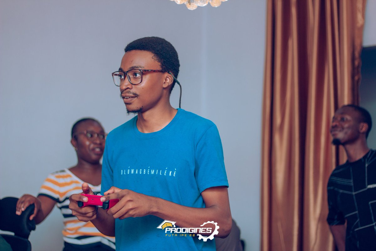 Jair_lens's tweet photo. Because this Jesus' boy Shine ✨❤️ https://t.co/JEVNptAaQI