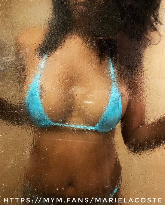Hello ! Qui vient me rejoindre sous la douche ? 💦💦💦🍆 Encore 24H pour b&eacute;n&eacute;ficier de -20% sur l&rsquo;abo Mym<a href="/tag/sexy"class="tags"><span>#sexy</span></a><a href="/tag/ebony"class="tags"><span>#ebony</span></a><a href="/tag/porn"class="tags"><span>#porn</span></a><a href="/tag/nude"class="tags"><span>#nude</span></a><a href="/tag/ass"class="tags"><span>#ass</span></a><a href="/tag/cum"class="tags"><span>#cum</span></a>
