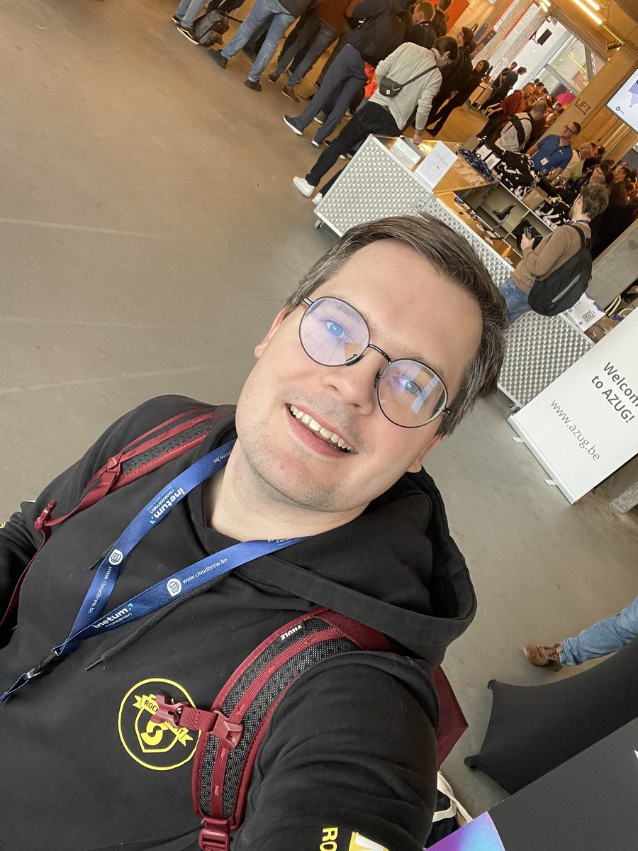 DavidShadoow's tweet photo. We here, we here #CloudBrew. Shout out to @NSInt_info for being on time with the ICD service from Amsterdam to Mechelen! Hopefully it will be the same back this afternoon🤞#Azure #Belgium @azugbe @CloudBrewConf https://t.co/nVmaGPtwqW