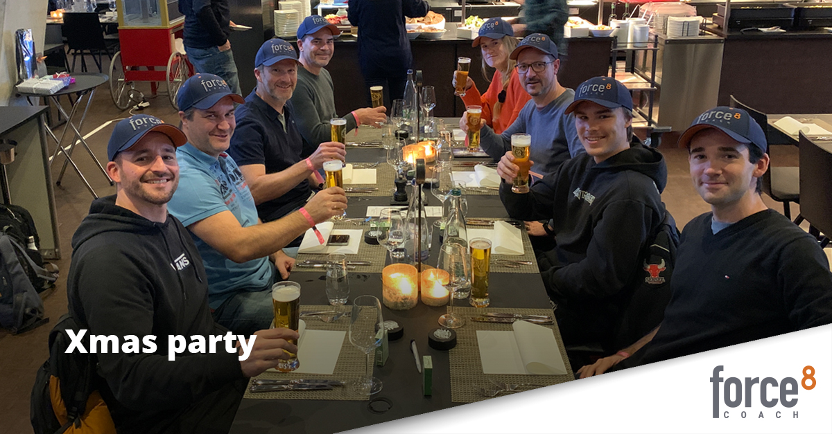 The Force8 team celebrated #Christmas in a cozy atmosphere at a top-class #icehockey game. The atmosphere was great and the Secret Santa presents were fun. The whole team wishes you happy holidays! 🎄 #MyIceHockey #eishockey #happyholidays #frohefesttage #swisshockey
