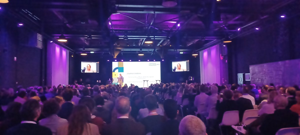 Conferentie Circulair Bouwen aan Morgen is gestart in <a href="/Rijtuigenloods/">De Rijtuigenloods</a> 

Uiteraard is <a href="/DycoreCRH/">Dycore</a> vertegenwoordigt om kennis te brengen en te halen over de herbruikbaarheid van betonvloeren