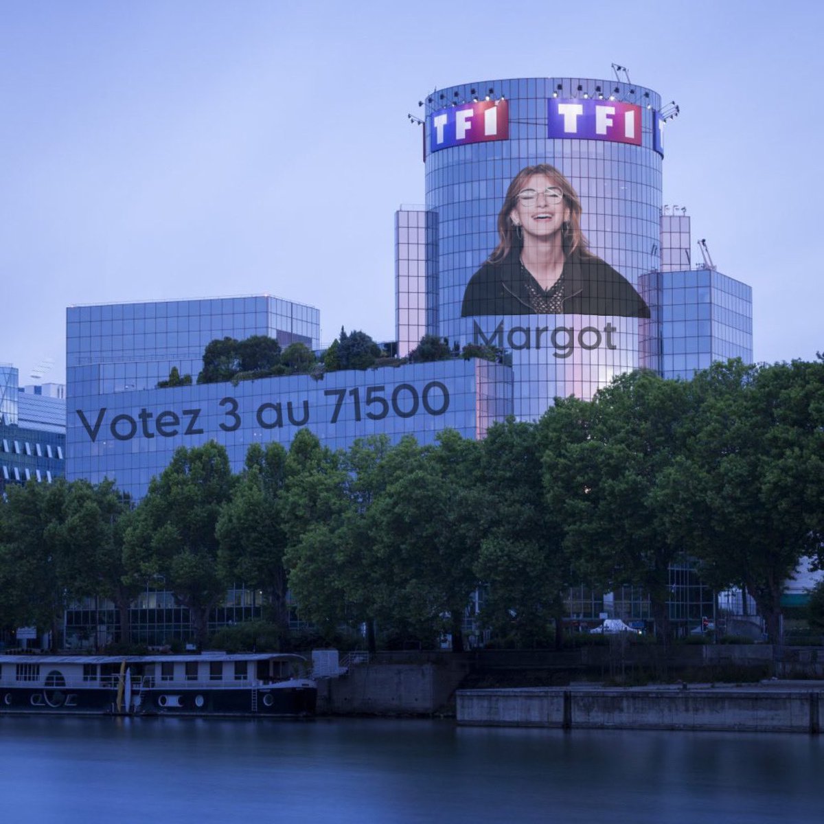 alptm0is's tweet photo. ON VOTE 3 AU 71500 ON SAUVE MARGOT #StarAcademy https://t.co/wsgRrWkVYt