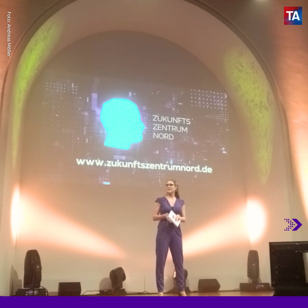 TrafoAgenturNDS's tweet photo. #event🚀Gestern waren wir mit unserem #Weiterbildungsverbund #ZuLeKu – GEMEINSAM für eine zukunftsfähige #Lernkultur gleich bei zwei #Meta--#Veranstaltungen organisiert vom #Bildungsökosystem und Zukunftszentrum Nord. Zum Beitrag: https://t.co/DlUu2ClJsR.
#TrafoAgenturNDS #AI #KI https://t.co/2SN1RulZP7