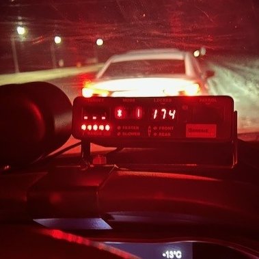 Last night, #HawkesOPP charged a 23-year-old male from Ottawa with #stuntdrive after he was clocked at 174 km/h on Highway 417. #14dayimpound #30daylicencesuspension ^sj