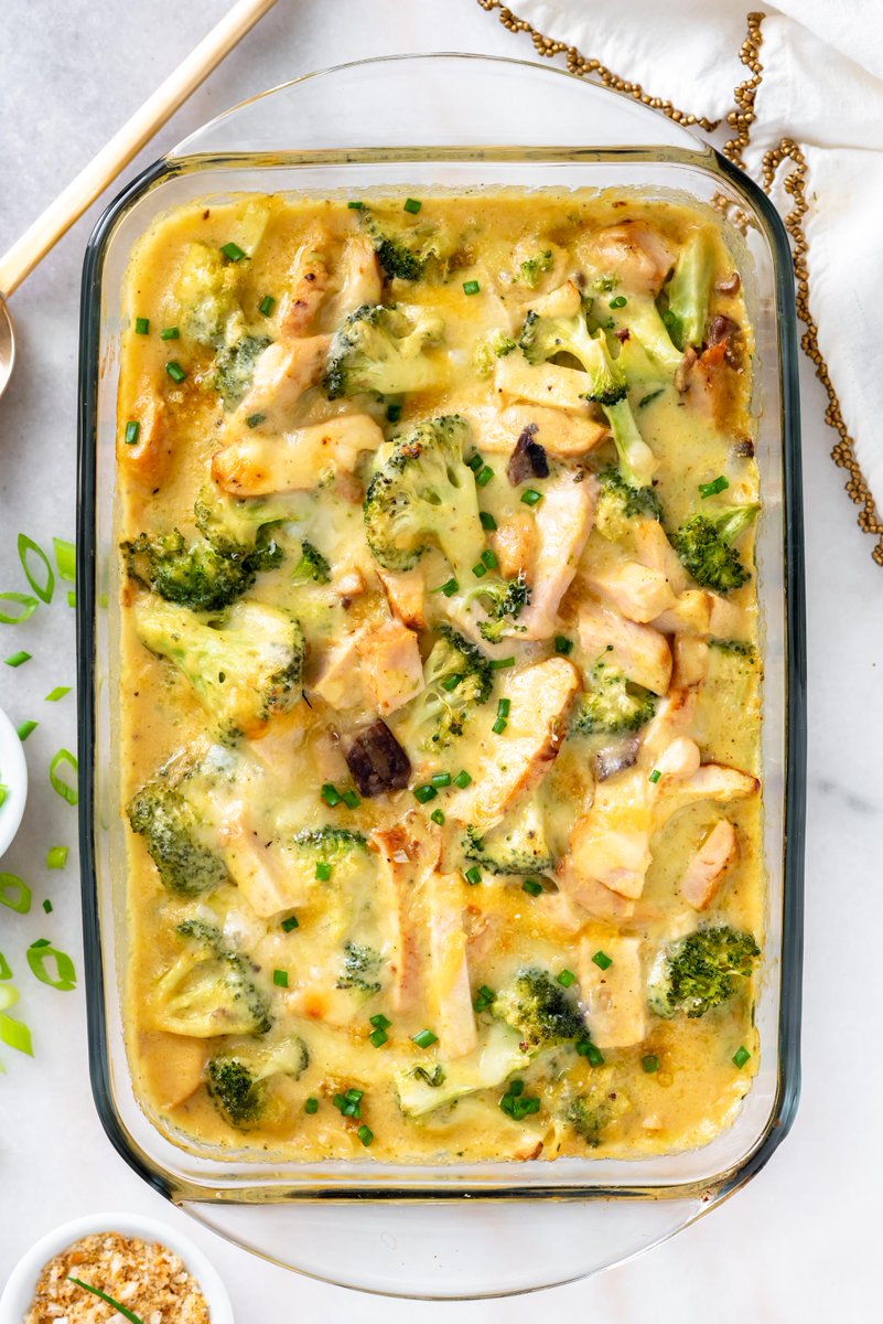 chefdehome's tweet photo. Chicken Divan
👉https://t.co/OfLesdCwwY
Homemade Broccoli Chicken Divan featuring a rich Curry Cheese Sauce and mushrooms. Perfect for a cozy chili night, this chicken and broccoli dinner is a must-try that the whole family will adore! #ChickenDivan #DeliciousDinner https://t.co/8Pr6K6w3Z4