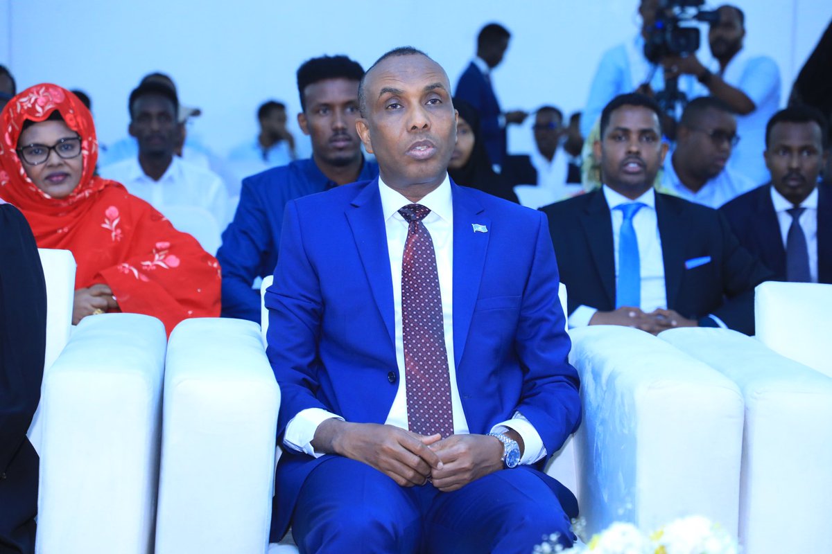 In a thrilling moment, H.E. @HamzaAbdiBarre , the Prime Minister of the Federal Government of #Somalia, graces our International Civil Aviation event. Stay tuned for more exciting updates! #InternationalCivilAviationDay