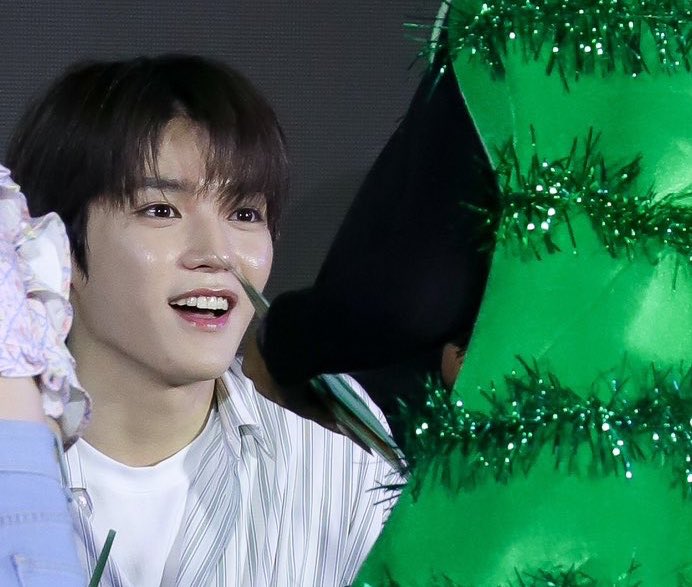 ตาน้องแทยงเปนแบบนิ้ ‘🥺🥺🥺🥺🥺🥺’ เลยอ่ะ น่ารักมากㅜㅜㅜㅜㅜㅜㅜㅜㅜㅜ ถึงเวลาแล้วนึยังที่ตาแป๋วจะครองโลก