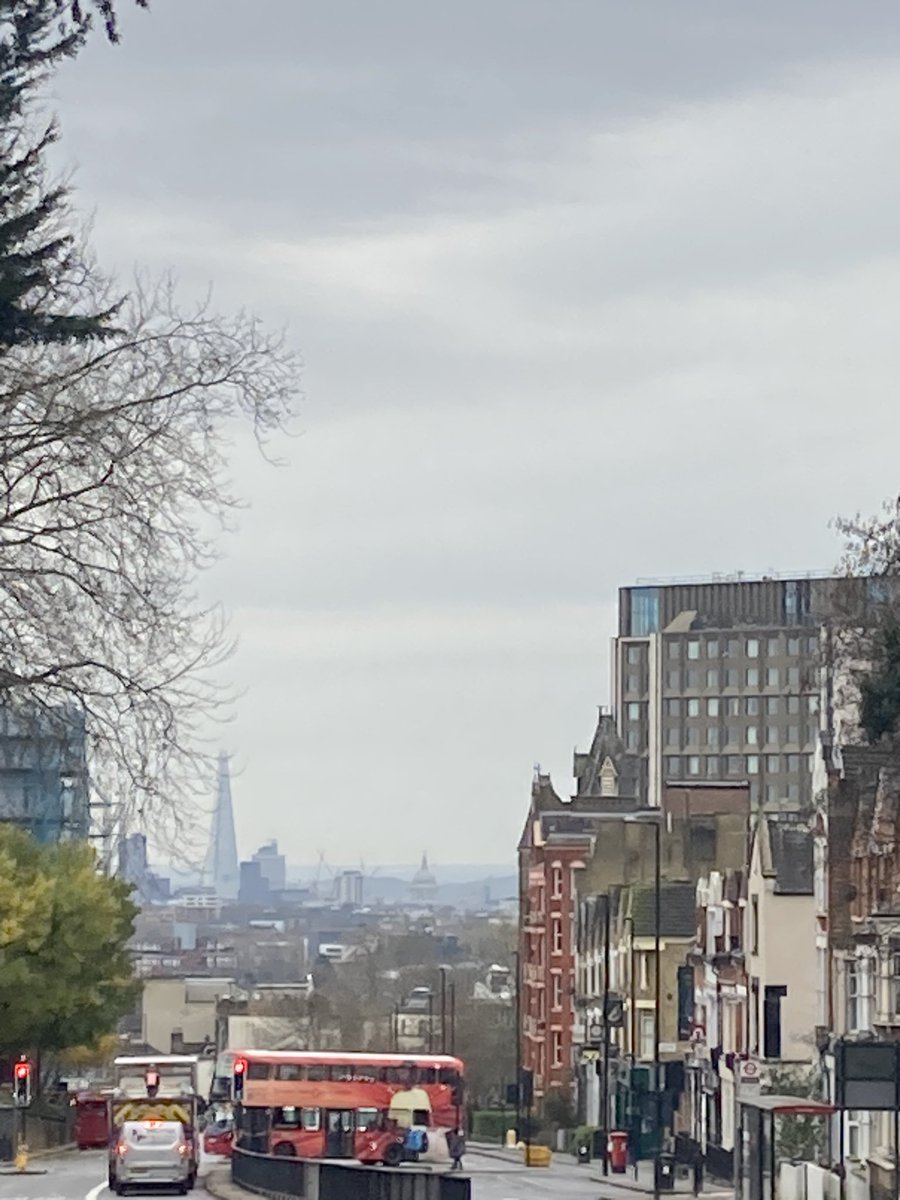 _jen_mo's tweet image. First run to work this contract…. Finally!
7 miles done.
Loved it &amp;amp; got the Xmas leggings out ☃️ ❄️ 🎄 

#RU2C #RunUpToChristmas #RunToWork #Running