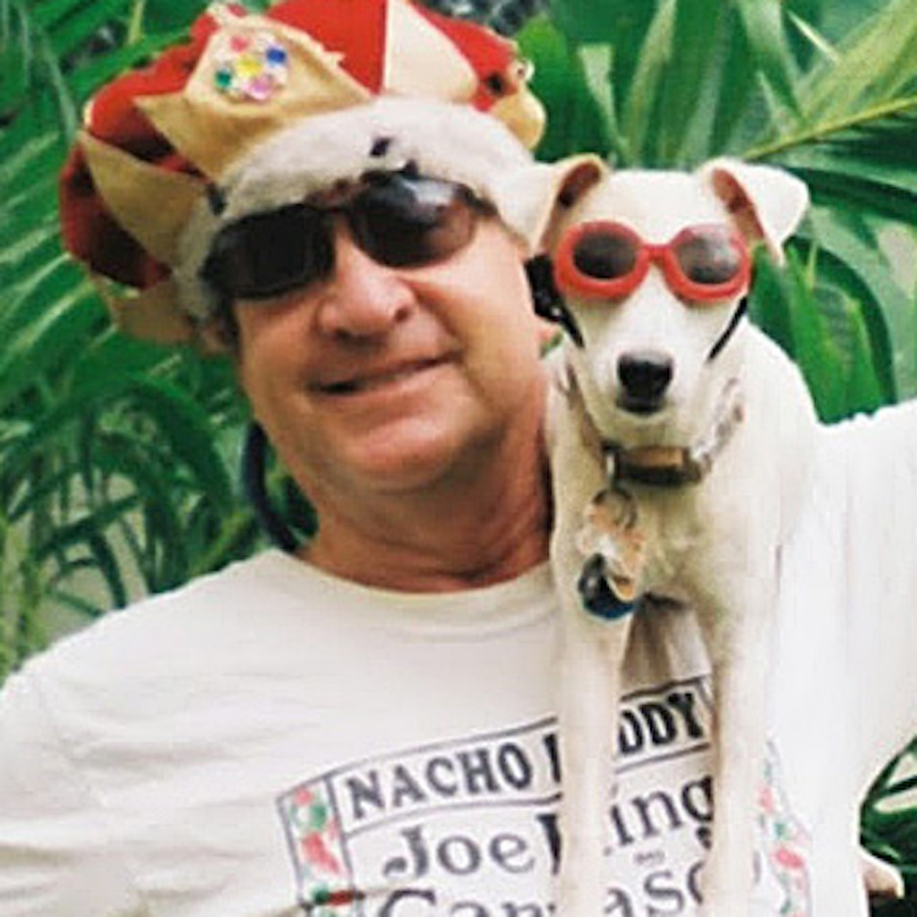 Texas_MATACA's tweet photo. HBD to Joe King Carrasco who invented crowd surfing &amp; wore boots &amp; shorts before it was a thing. Party Weekend is a #MTV Flashback to a Great Time in Texas. HBDJKC!
/youtu.be/bhLzdK5LdYA?si=x2SIV3xBG9maFhSn #MakeTexasACountryAgain #MATACA #TexasPride #LoneStarState #TexasForever https://t.co/mJsEgK51ML