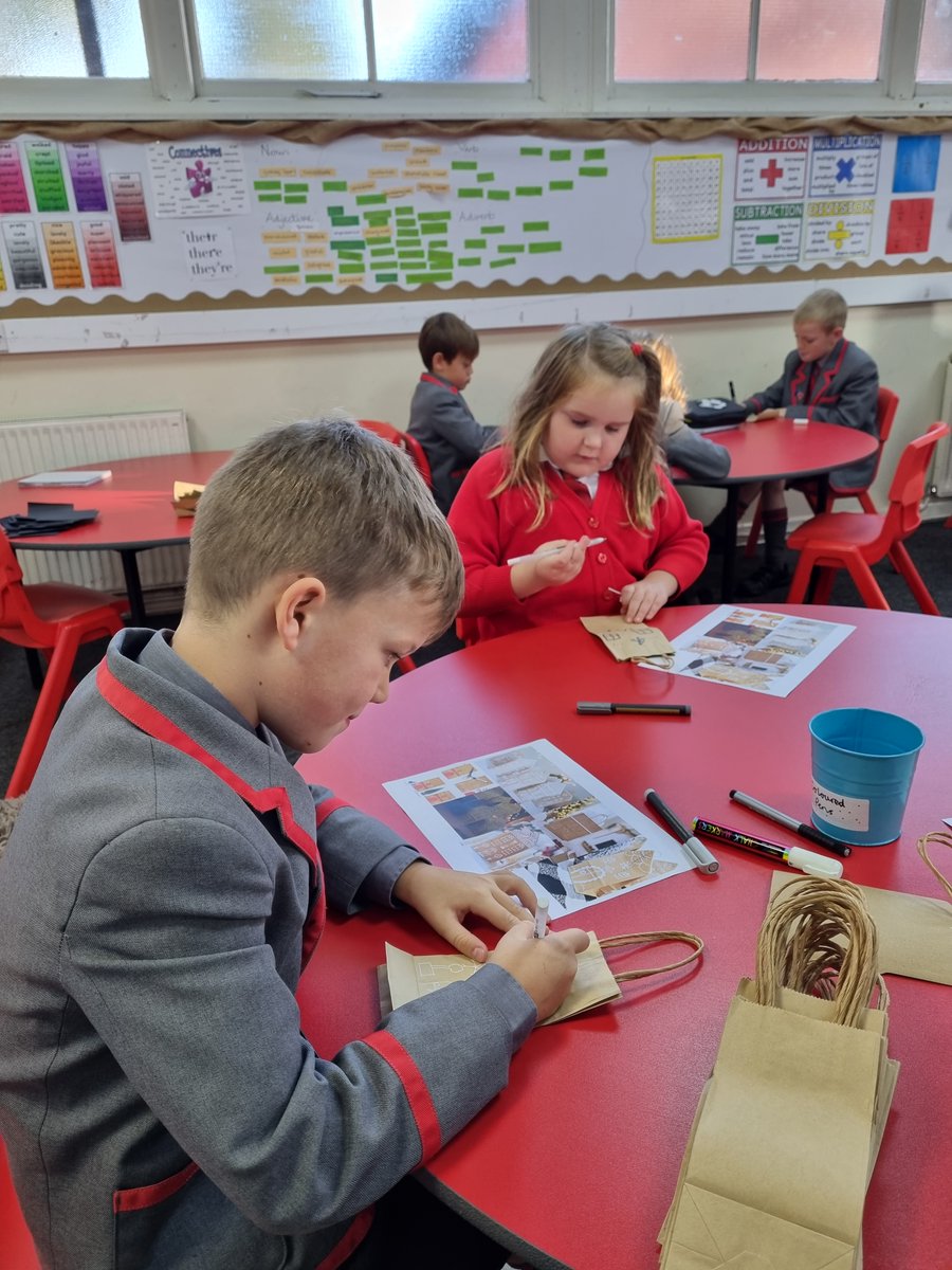 RougemontSchool's tweet image. Year 3 have been busy hard at work creating Christmas themed crafts to sell at our Christmas fayre tomorrow!
#RougemontReady
#ASchoolForLife
