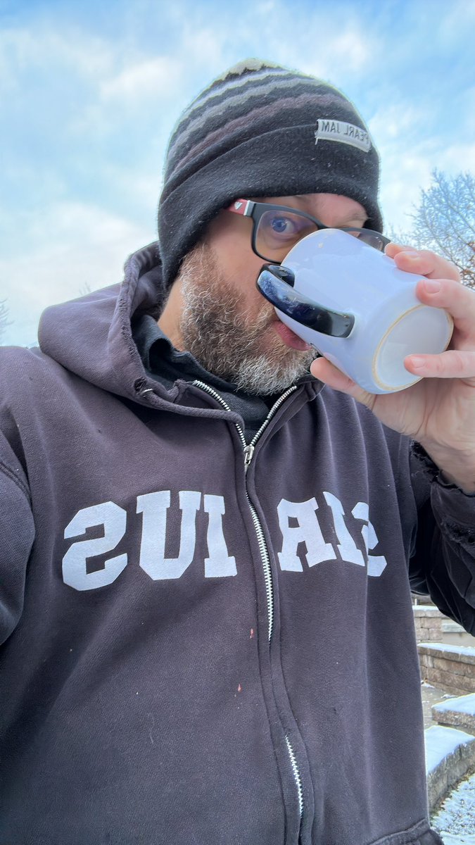 The Standing FAL tweet media