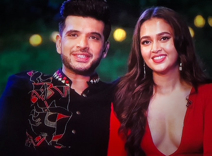 GAvw-fuaAAAEcHP?format=jpg&name=900x900