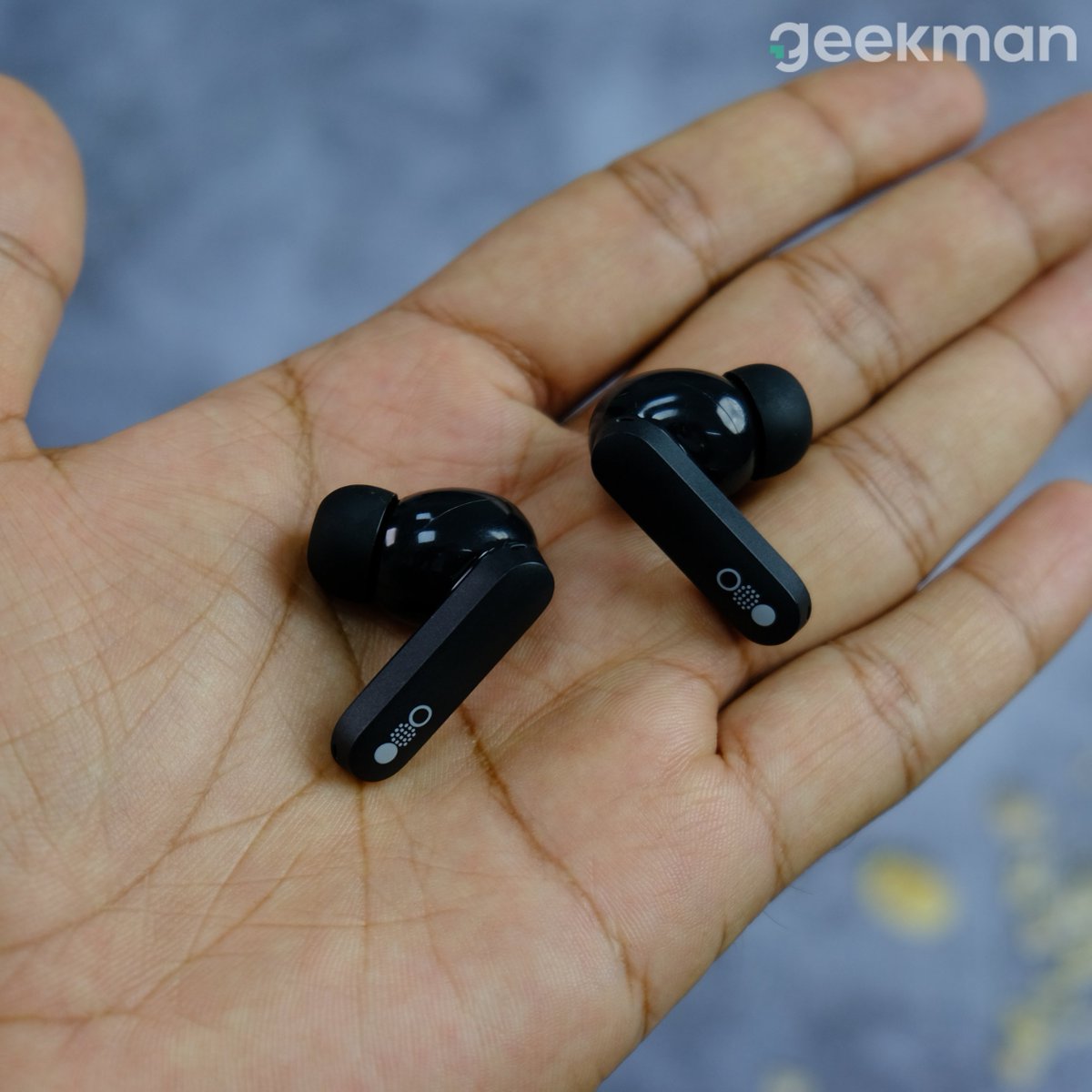 GeekmanOfficial's tweet photo. CMF Nothing Buds Pro Detail Review With Pros & Cons In Hindi | Good But Not The Best!
Watch Now:
https://t.co/4e5clwmBMZ
Read the review:
https://t.co/la96D0Y53x
#nothingbudspro #cmfbudspro #cmfnothingbudspro #cmfearbuds #cmf #nothing #earbuds #twsearbuds #tws #review #geekman