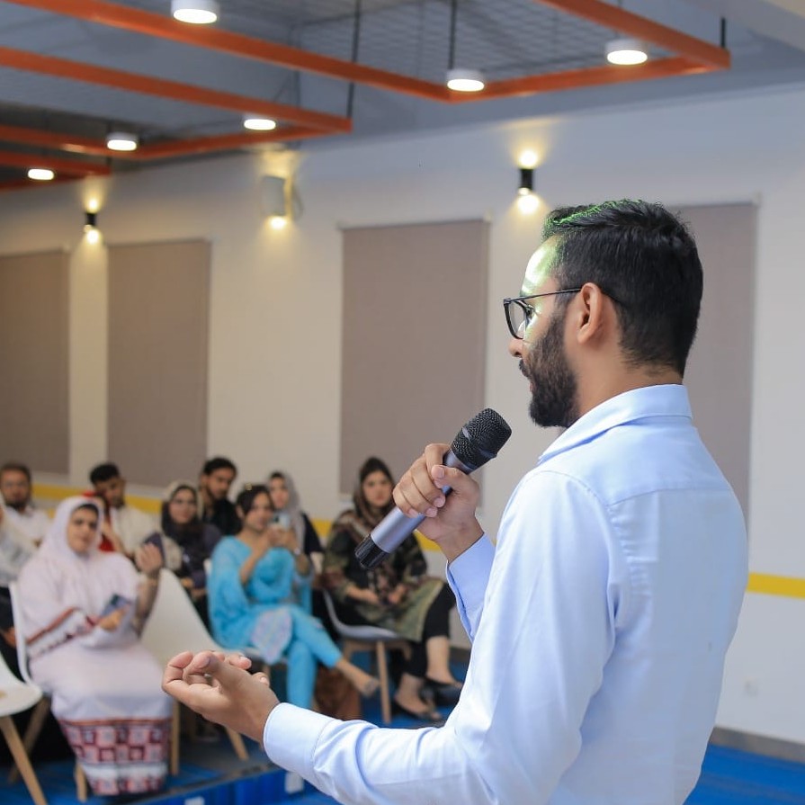 haprowrobotics's tweet photo. TimTim at Genius World, An Autistic Genius School, Hyderabad.

#autism #Haprow #growth #happiness https://t.co/dNORtCPjzw