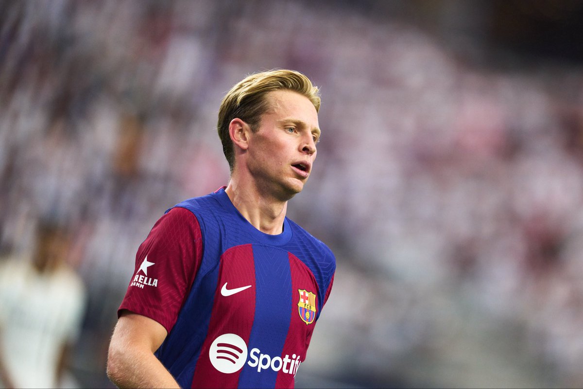 gutiifcb's tweet photo. En el momento que me digáis un centrocampista mejor que Frenkie, desactivaré mi cuenta. https://t.co/PoJAqw9QNR