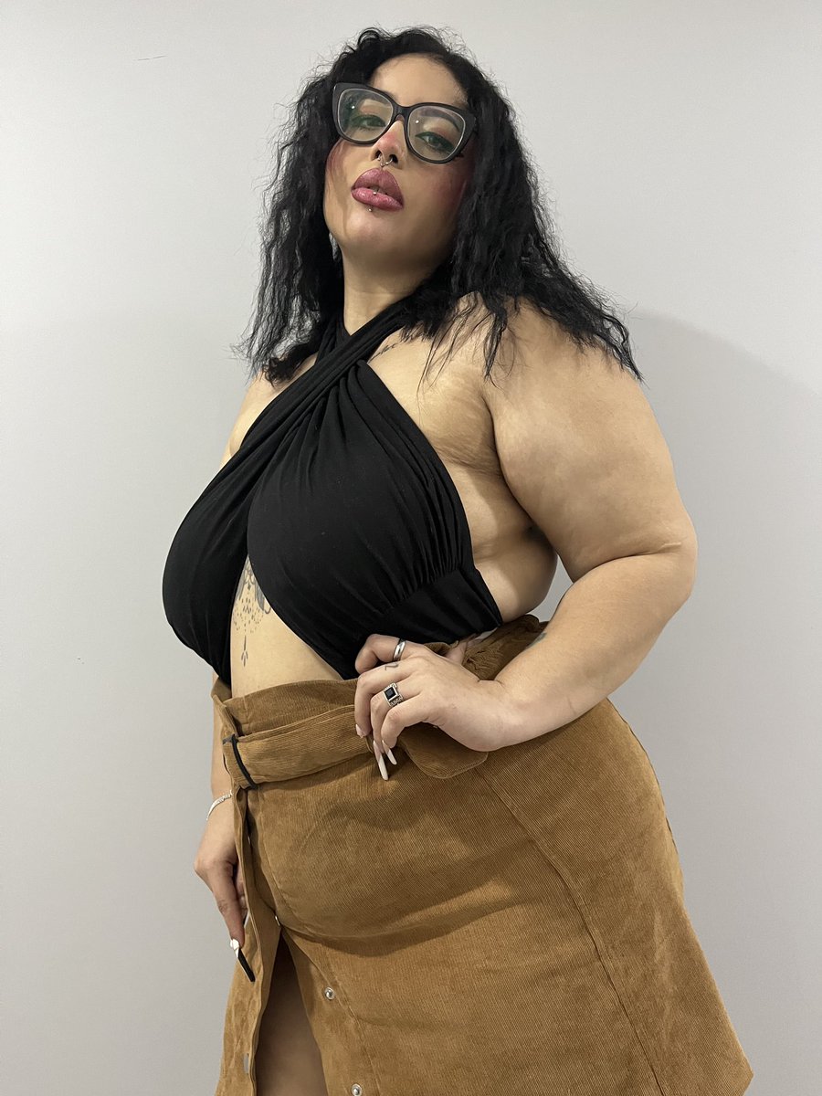 JennMadOfficial's tweet photo. Would you like to see more ? 
#latina #only #outfi #model #tw https://t.co/E1SMK6NaEf