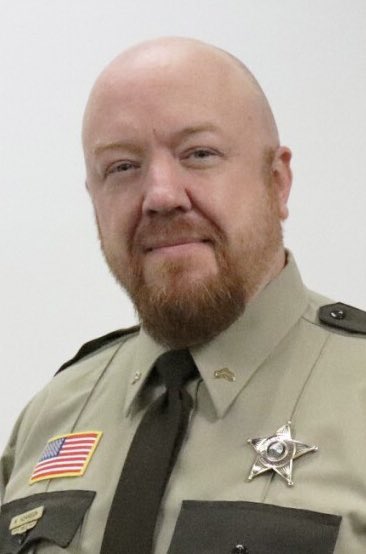 antifaoperative's tweet photo. Minnesota sheriff’s deputy, Mathew Adamson, has been charged with 8 additional sex crimes for attempting to destroy hard drives he possessed that contained images &amp; videos of nude children &amp; female inmates, while he was out on bond for previous child sex crimes. https://t.co/BxntDkvFpt