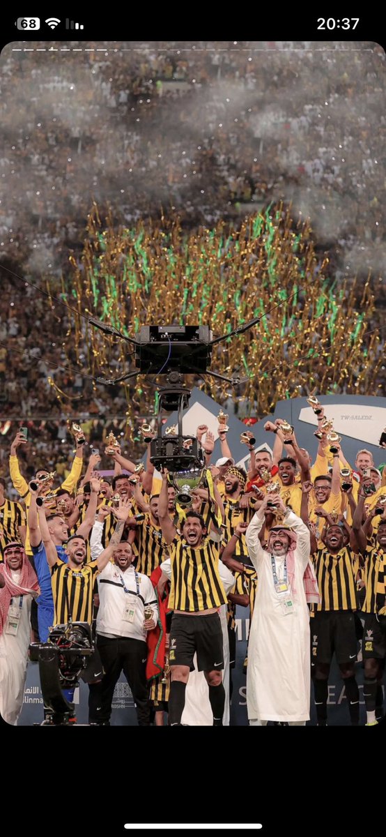 monti266's tweet photo. نحن #الاتحاد #العميد نادي كبير وصاحب مجد تليد لنا في كل محفل قصة ولنا مع كل بطوله ذكرى نتقبل الخساره قبل الفوز ونعشق نادينا حتى الثماله فمن مثلنا ياقوم
#كأس_العالم_للأندية https://t.co/Zd4dl2vxOj