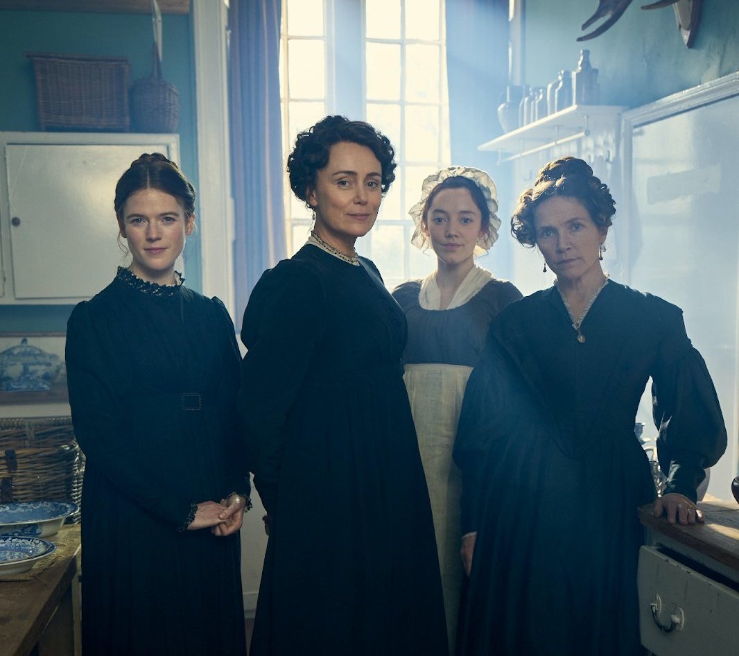 Primera imagen de #MissAusten,  serie de PBS sobre Cassandra Austen, hermana de Jane, protagonizada por Keeley Hawes y Rose Leslie.