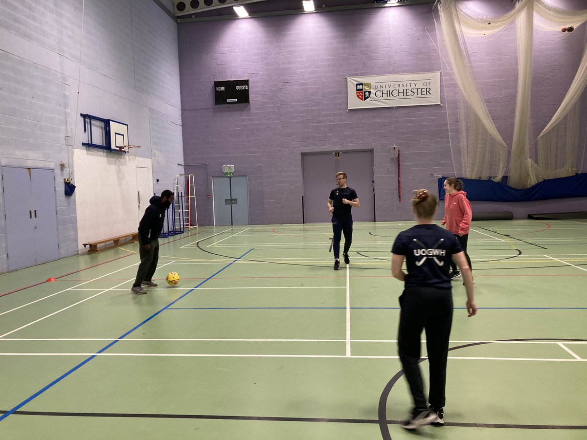 philbirch02's tweet photo. Great to have @MattRWelsh_ deliver a session on #HRV for our @chiuni @chiunisport MSc Sport and Ex Psych students.
Matt covered theoretical and methodological considerations, shared his PhD research plans and led a practical using @Bittium Faros ECG @PolarGlobal H10 @EliteHRV. https://t.co/jS8a8iWykW