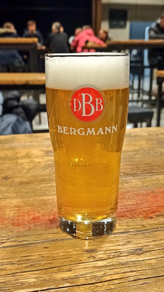 undsielaeuft's tweet image. besinnlicher wird's nicht.