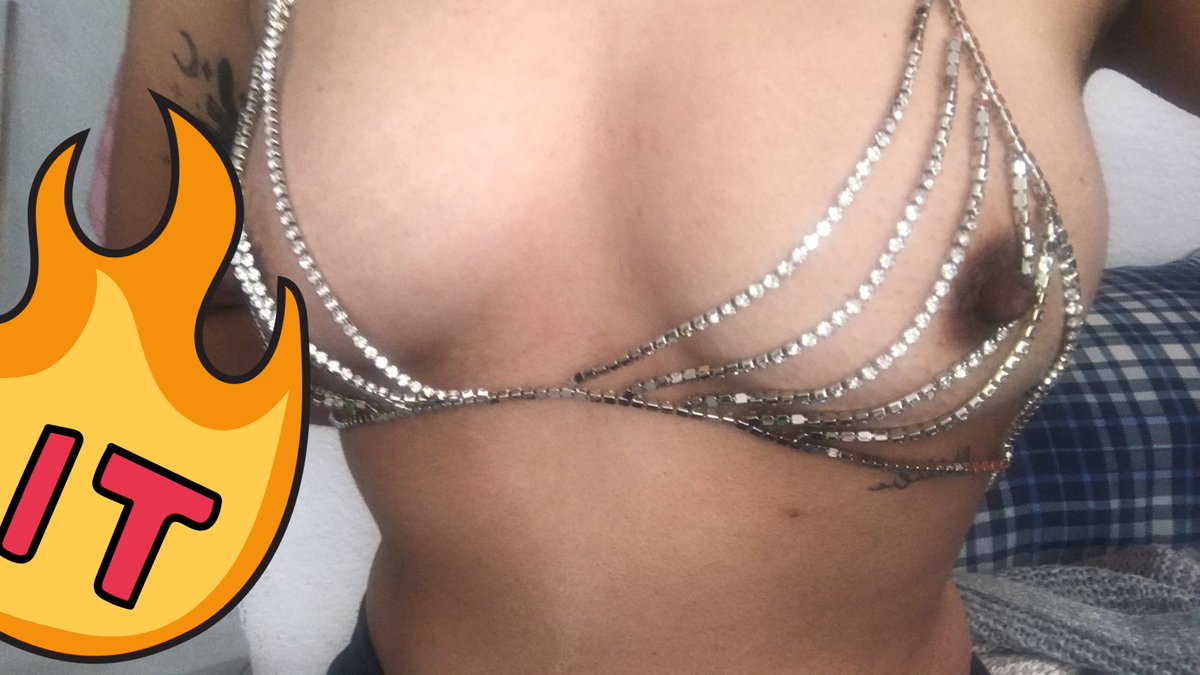 <a href="/ManekiSoto/">maneki ₊˚⊹♡</a>