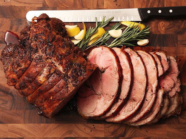 Uh... not sure about the anchovies. We'll see. 🙃 

#Recipe | Slow-Roasted Boneless Leg of Lamb 

#HolidayMeals #maincourse #legoflamb

buff.ly/47Xk4K0 

via @seriouseats