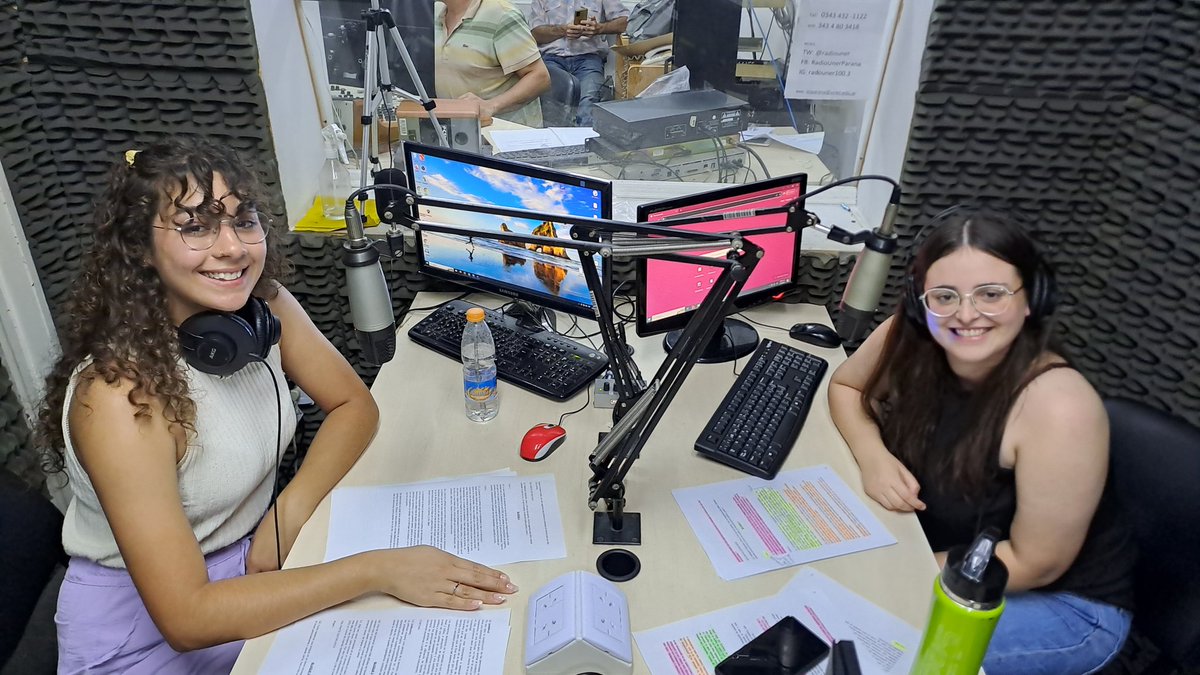 Los estudiantes de <a href="/fcedu_uner/">Facultad de Ciencias de la Educación - UNER</a> hacen radio.