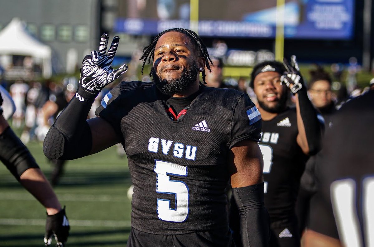 First and foremost I would like to thank Grand Valley State for giving me an opportunity to continue my academic and collegiate career. They gave a kid from JUCO a chance and I’m much appreciative for that. With that being said, I will be entering the the transfer portal #GodPlan