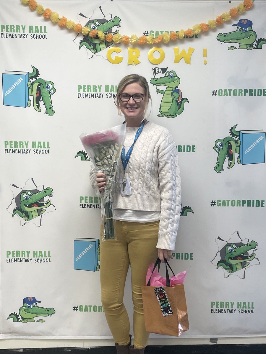 Congratulations to Ms. Caroline Clark, our Teacher of the Year!  Ms. Clark is our ESOL teacher! ⁦<a href="/roneshamt/">@RoneshaT</a>⁩ ⁦<a href="/Whitney_BCPS/">Whitney Elliott</a>⁩